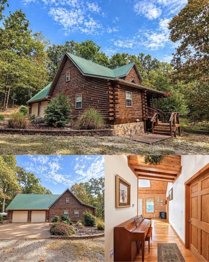 21 Acres of Ozarks Privacy! Rustic Missouri Retreat With a Stunning Vaulted Great Room!