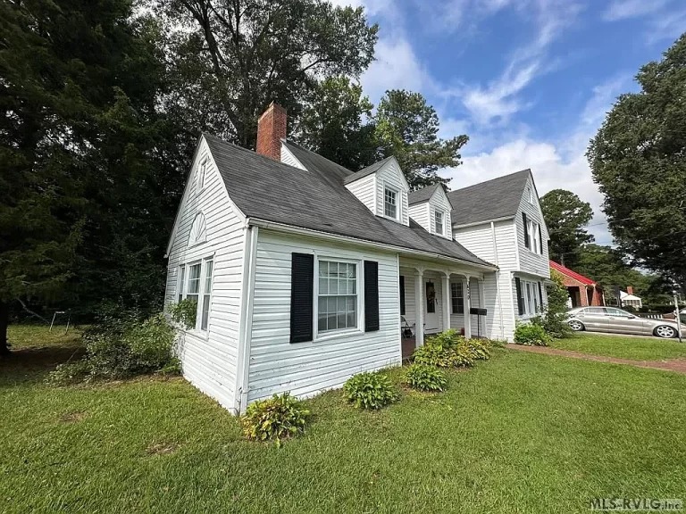 Charming 1939 North Carolina Home with 4 Bedrooms, 3 Baths, and Plenty of Potential