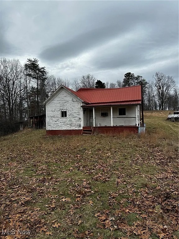 53 Beautiful Acres in West Virginia with a Cozy Home, Stocked Pond, and Wildlife