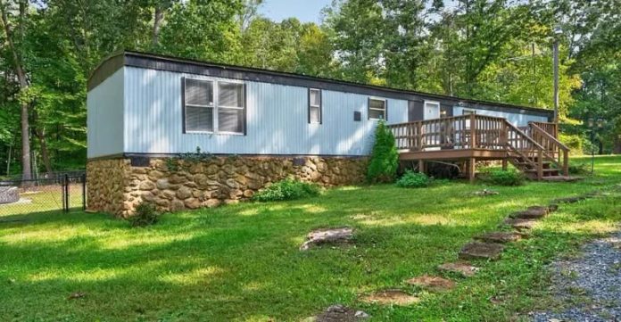2.05 Acres of Privacy! Updated Virginia Home With Hot Tub, Huge Decks & Fenced Yard!