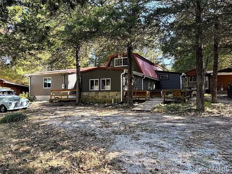 Missouri Country Property in Irondale — A Rural Setting With Possibilities