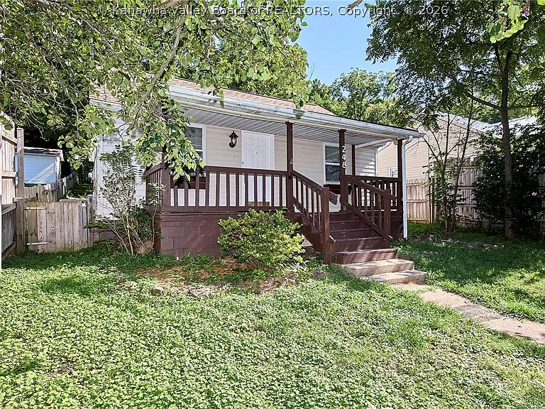 Charming Ripley Bungalow With a Fenced Yard and Exceptional $75K Price