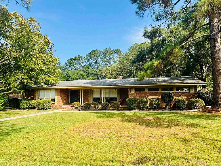 Spacious Brick Ranch on Nearly an Acre With Fireplace, Private Yard and 3 Bedrooms