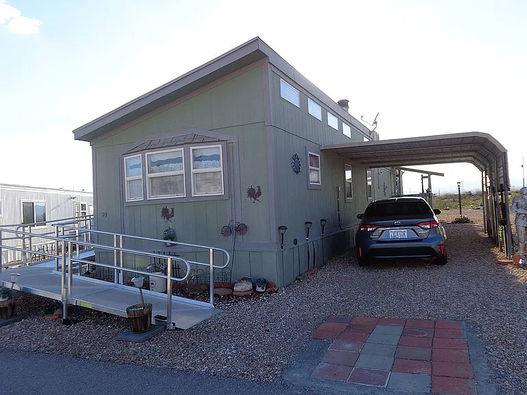 Nevada Home for $48,500 With 2 Bedrooms, Mountain Views and a Furnished Interior