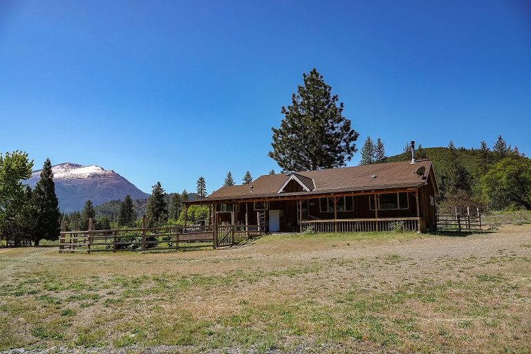 COUNTRY ACREAGE PROPERTY IN CALLAHAN, CALIFORNIA
