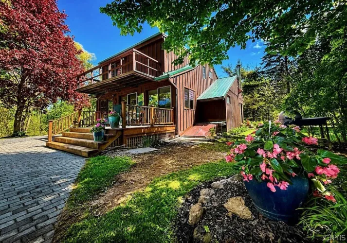 Charming 1943 Retreat on 0.88 Acres With Pond, Gardens and Private Studio in Kirkville