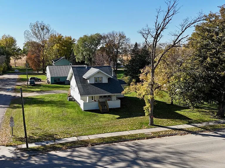 Minnesota Small-Town Home — A Property With Potential in Wendel