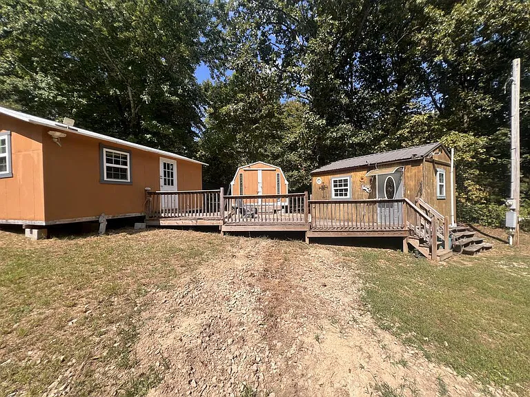 Tennessee Tiny Home Retreat on 0.7 Acres for $104,998 With 3 Structures, a Custom Deck & Airbnb Potential