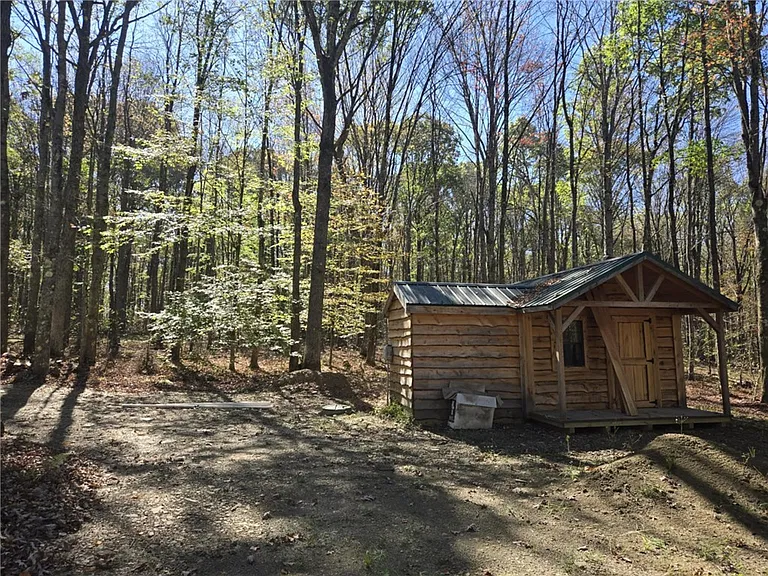 Cozy 2024 Cabin on 0.69 Acres in the Heart of Pennsylvania Elk Country